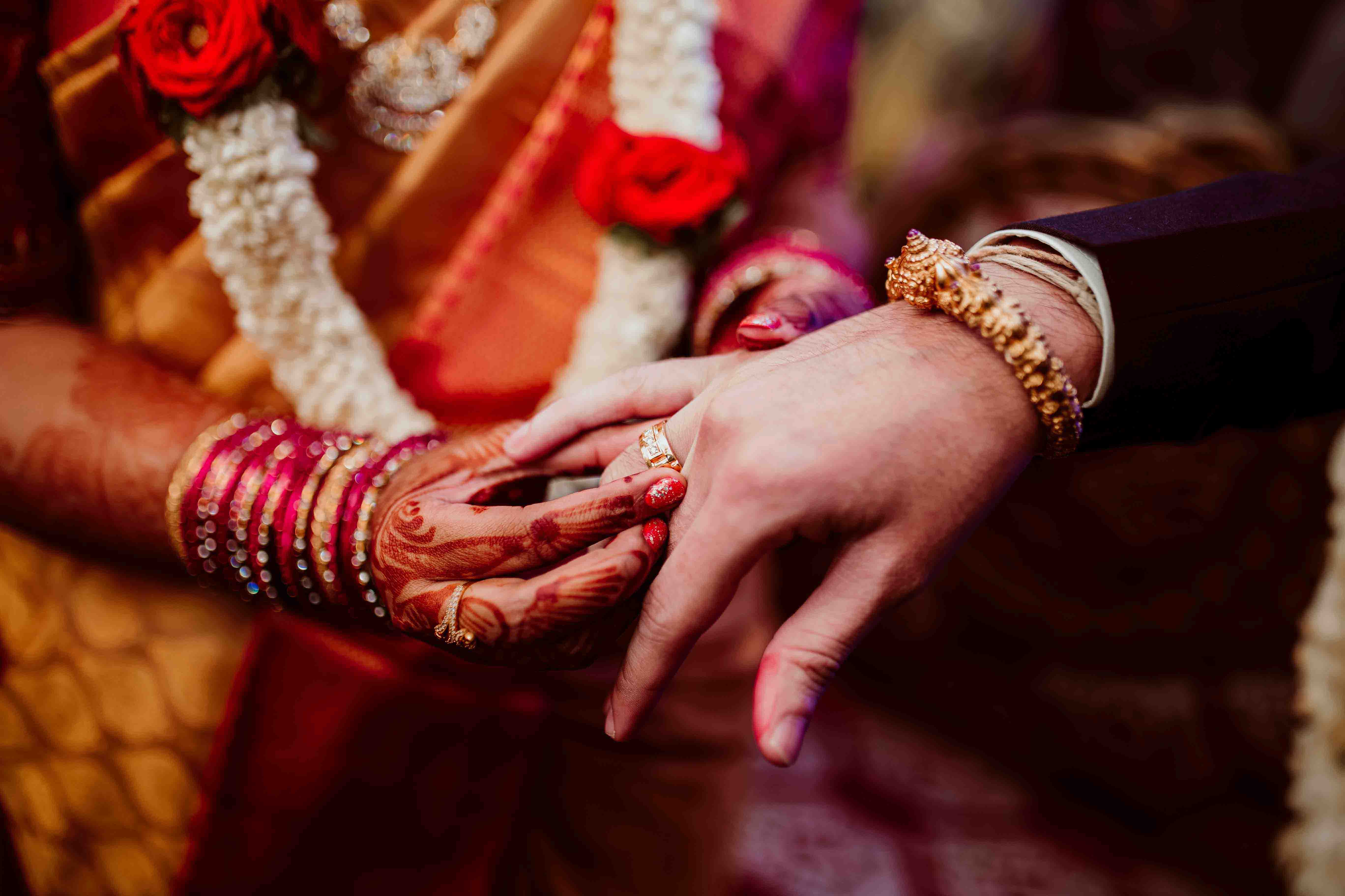 Anusha & Sriram Engagement — photo 13